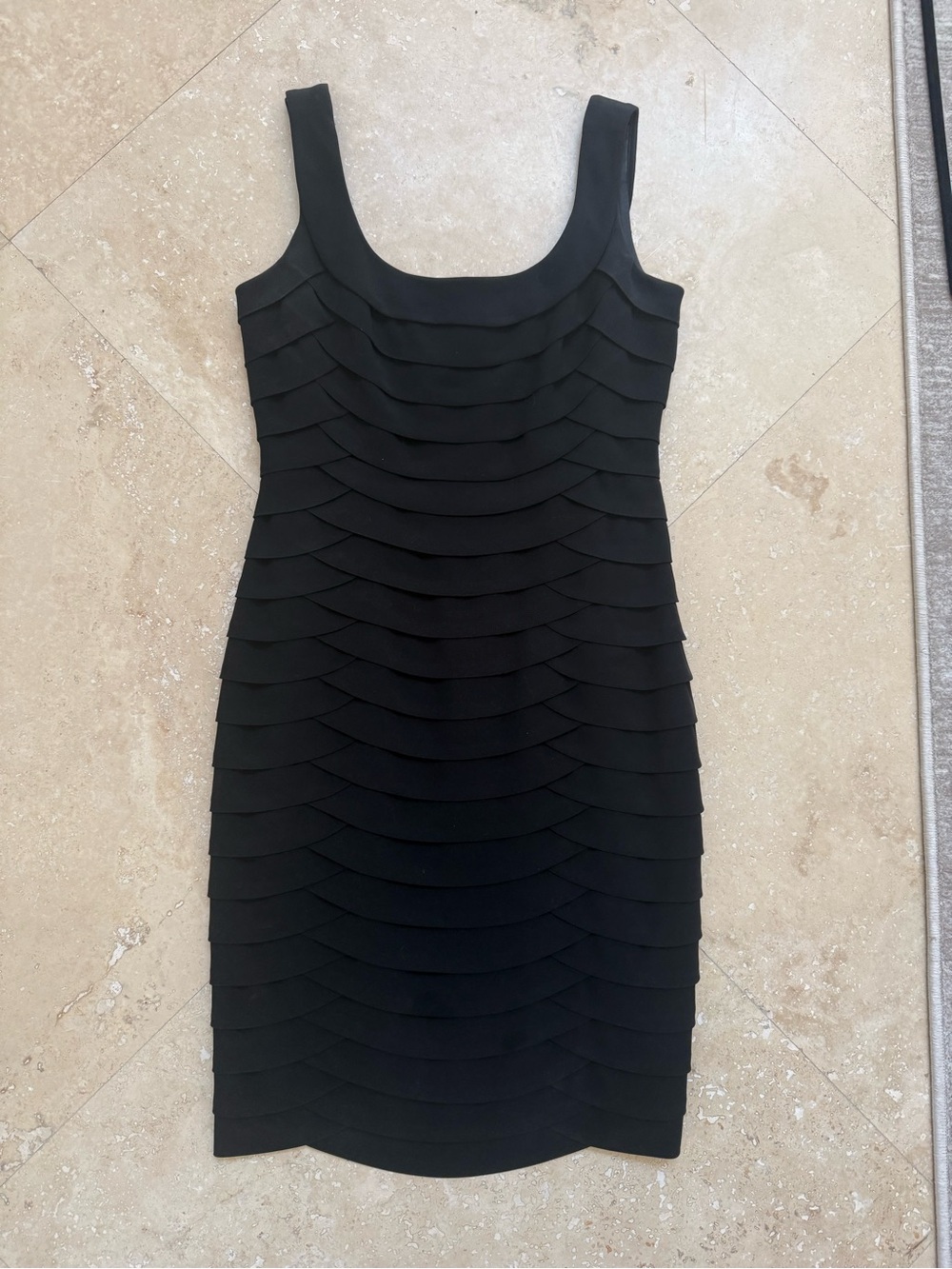 Carmen Marc Valvo Black Tiered Mini Sheath Dress